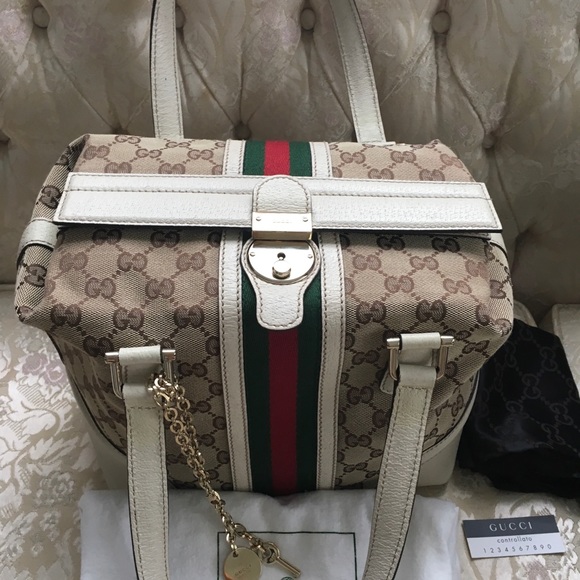 square gucci bag